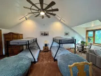 Elegant Mountain Escape –3Br/3BA Perfect for Biking Groups & Families