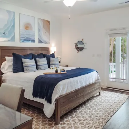 Surfside Clubhouse: Steps to Beach & Heated Pool and Arcade Games!
