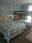Great Location for your vacation.  Very Pet Friendly Close to Boardwalk/Beach.