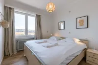 Huswell - Seafront Appartment With Stunning Views
