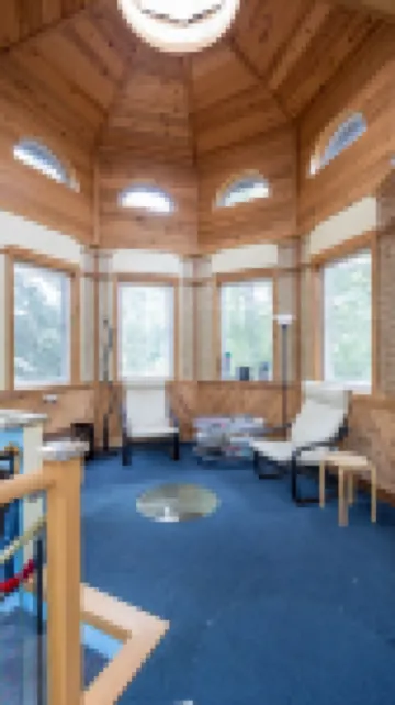 Aloft Apartment - Above It All (Not in a Box