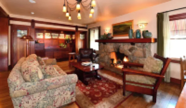 Blackbird Inn