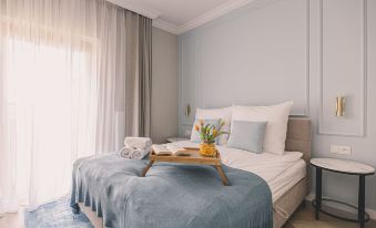 Aura - Spokojna Przysta w Nowym Porcie