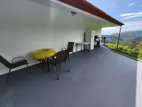 Serene Jungle Stay with Breathtaking Views