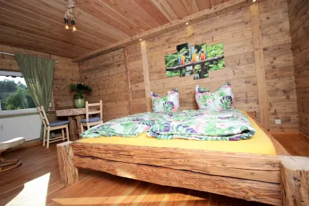 Fantastic vacation apartment VANESSA in an idyllic location in the Zittau Mountains