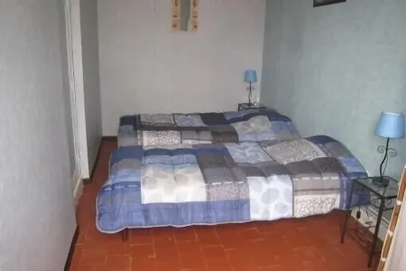 Independent cottage in a small village in the Morvan Regional Park