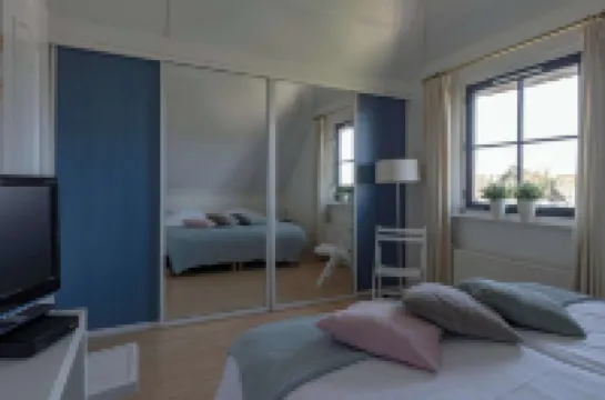 Villa w Electric Charging & Parking