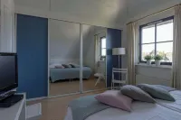 Villa w Electric Charging & Parking Hotels near De Rozentuin