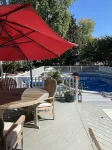 Location Location, spacious 5Br 4 bath house in oldtown w/hot tub & firepit.