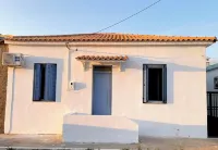 Old fisher house Hotels in Trifylia