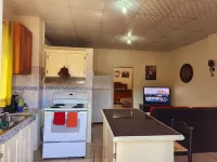 Stewart Suite Apt -Trincity, Airport, Full Apt - 2 ดาว