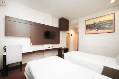 Sutan Raja Guesthouse Talaga Bodas Hoteles en South Lingkar
