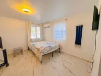 Charming 3-bedroom Beach House with AC and WiFi near Arecibo's best beaches.