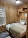 Creekside Cabin by The Ark