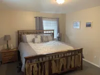 The Redoubt View - Just a short walk to the Kenai Beach Hotels in Kenai