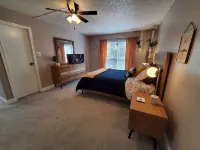 Posh Cozy 2 Bedroom Condo in Med Center/NRG