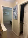 Clean & Comfy 3 BR 2 Bath Townhouse 4 Queen beds