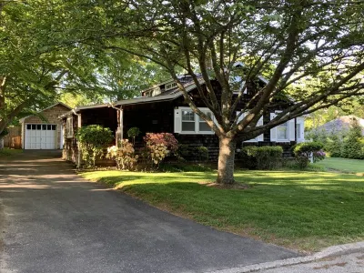 Home page of Southampton Village Hotels near Cryder Beach