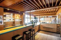 Hotel Und Rasthof Avus