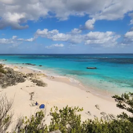 Sand Pebble 1 Bdrm Apt on Marley Beach w/ ocean views & steps to private beach
