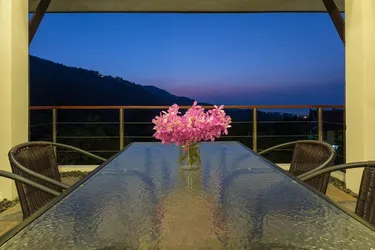 รูปภาพของStunning luxury 3 bedroom villa with ocean views and private pool