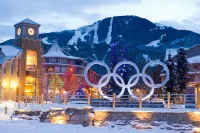 Carleton Lodge, with huge Mountain Facing Patio!! Great property for families!