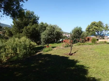 Superb air-conditioned villa with private pool and breathtaking sea/mountain views