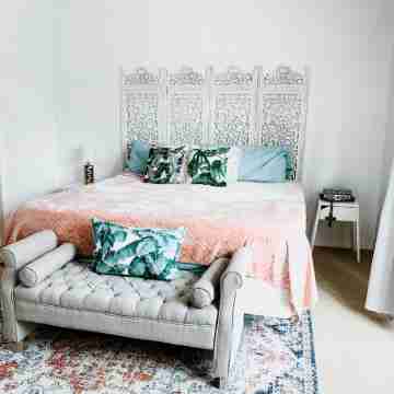 Delaporte Point Near waterpark Private Beach! Rooms