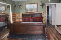 Cozy Mozy Cabin 2 bed/ 2 bath