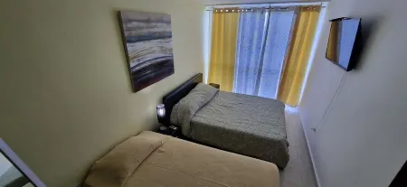 Beautiful apartment in Playa in Coronado Отели в г. Чаме