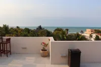 Progreso, Yucatan  beach condo Playa Chaca ground floor