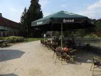 Kasteel Schaloen Hotels in Schin op Geul