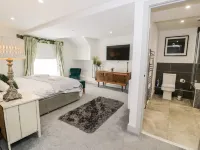 Capel Mawr, Basement 19 - 4-Star