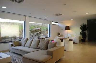 HI Alvados - Pousada de Juventude Hotel a 