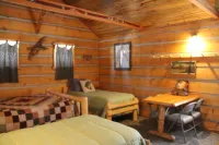 Sugar Loaf Lodge & Cabins - Homestays