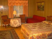 Crystal Brook Resort & Mountain Brauhaus