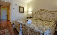 Villa Madrina Lovely and Dynamic Hotel Hotels in Garda