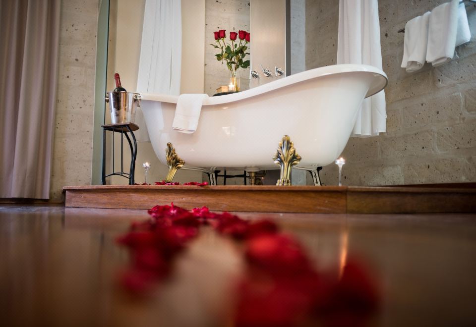 파야 부티크 호텔 객실 내부