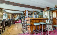 Inn for All Seasons Hotels in Burford