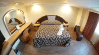 Hotel Plaza Camarones - Solo Adultos Hotels in Azcapotzalco