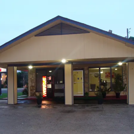 Hico Hills Inn