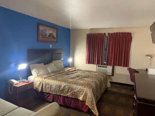 7 Star Inn Hotels in Marshfield