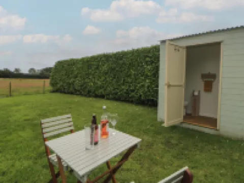 フローラズ ハット ルーのホテル