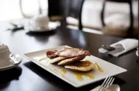 Tara Lodge - breakfast