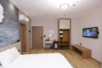 Residence Inn Hotel فنادق في تيرانا
