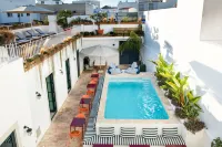 Casa Rosa Villa Hotels in Fuseta