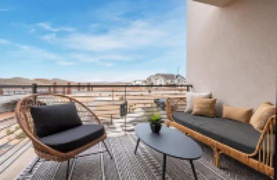 紅色警告的Living the Dream #79