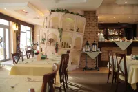 Villa Martini - พร้อมอาหารเช้า