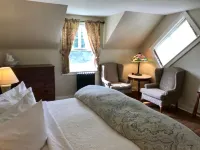 1824 House Hotels in Fayston