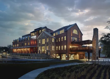 River House at Odette's Отели в г. Хантердон